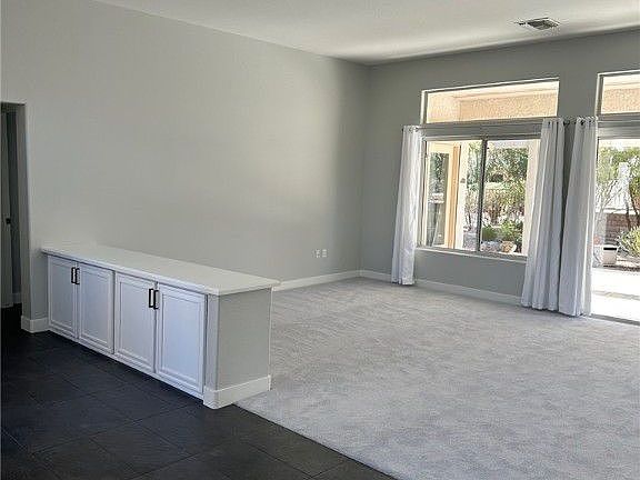 5th image of 10013 Woodhouse Dr