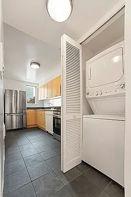 Rented by Park River | media 6