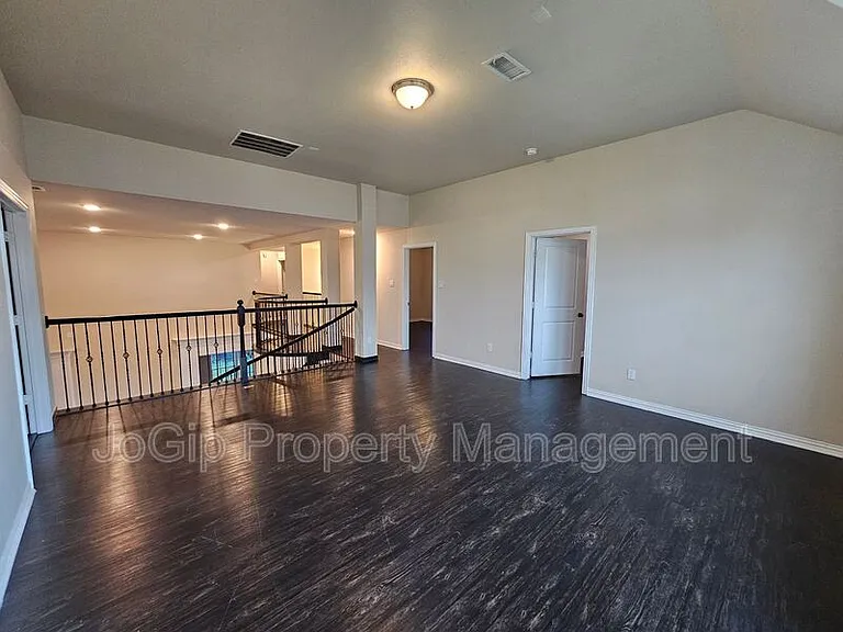 4318 Egret Ct — Photo 35