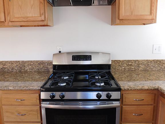 New Stainless Steel Stove and Oven
