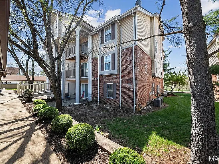 708 Ridgeside Dr #C — Photo 24