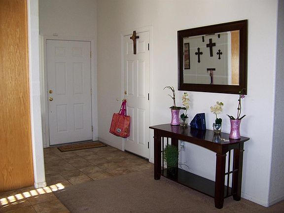 5th image of 2135 Sierra Linda Dr