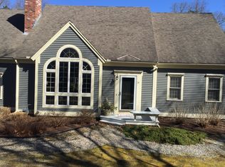 14 Oyster Way, Mashpee, MA 02649