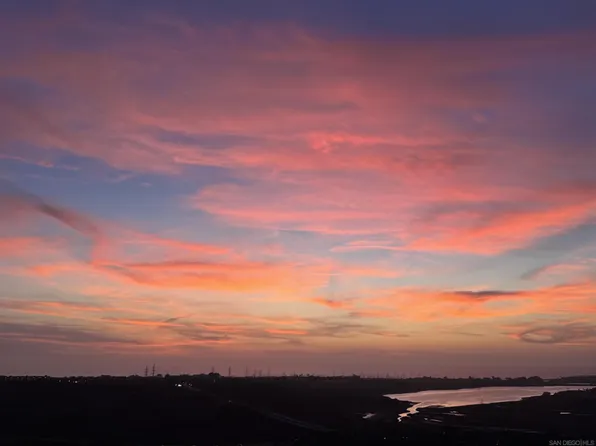 5212 Clemens Ct, Carlsbad, CA 92008