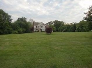 14 Broadview Ln, New Milford, CT 06776