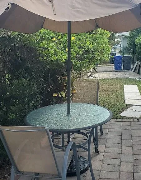 Seating area-relaxing and eating area