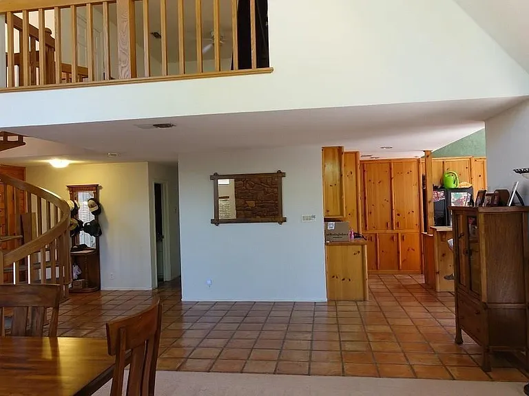 2923 Peninsula Dr — Photo 9