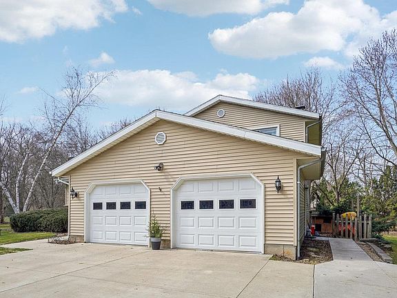 2nd image of 6357 Grossepark Road