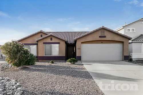 40907 W Robbins Dr Photo 1