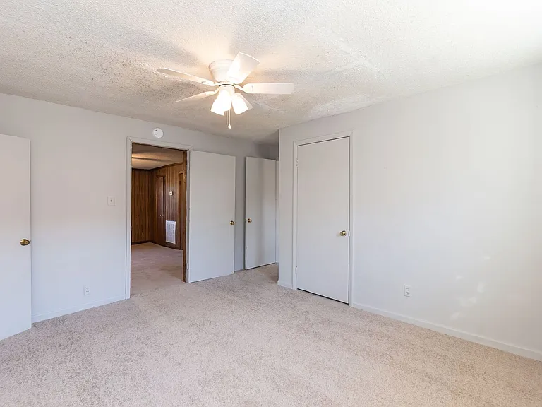 307 Olivia Ln — Photo 20