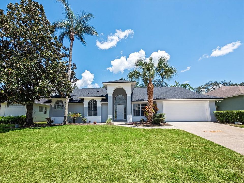 1st image of 8443 ISLAND PALM CIRCLE