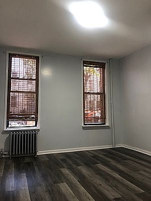 1st image of 25 Park St #1