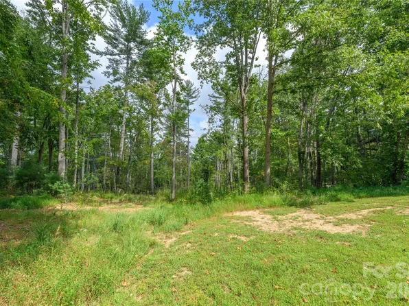 9999 Old Concord Rd #2, Fletcher, NC 28732