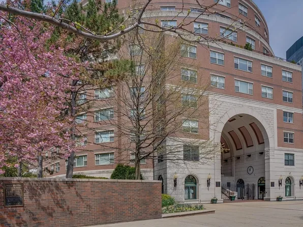 150 Staniford St #907, Boston, MA 02114