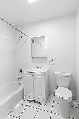 5th image of 75-23 113th St #4B