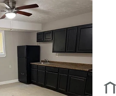 1 bed, $900 — Photo 2