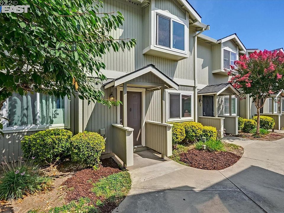 1st image of 21564 Meekland Ave APT 18