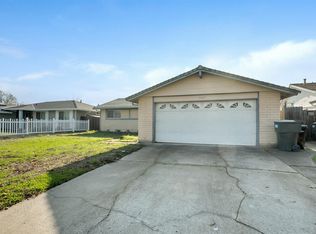 3067 Rosemont Dr, Sacramento, CA 95826