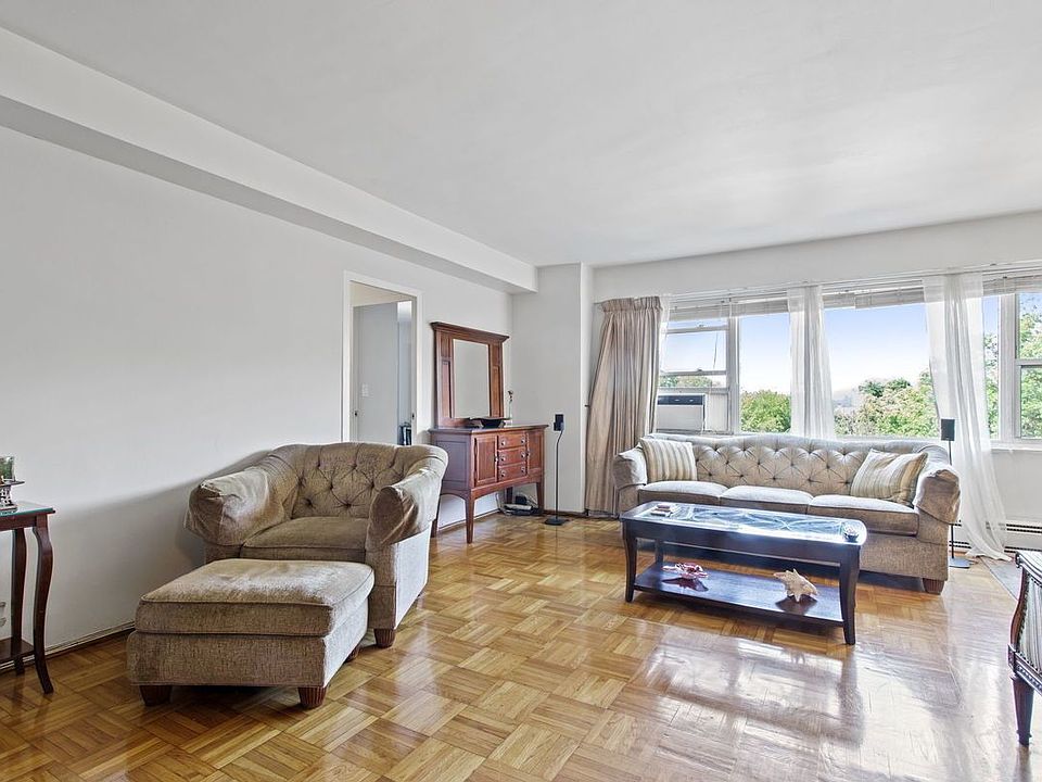 1st image of 2 Fordham Hill Oval APT 4B
