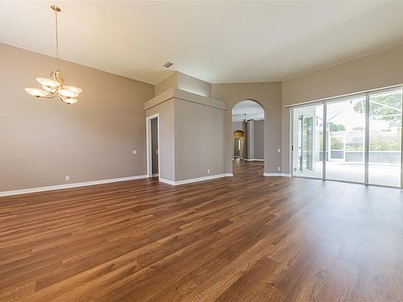 2nd image of 3153 Beauchamp Ct
