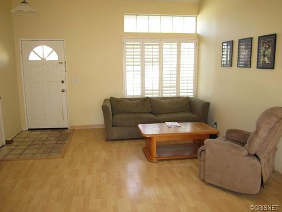 4th image of 27200 Rosemont Ln