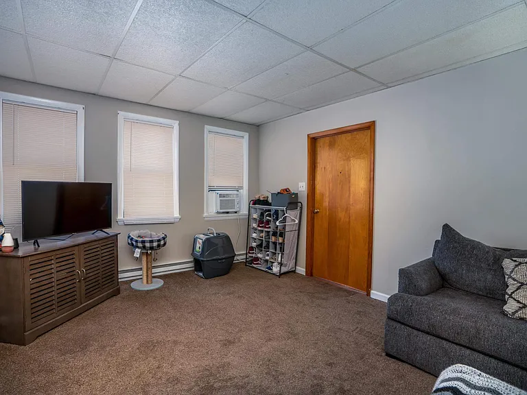360 S State St #204 — Photo 4