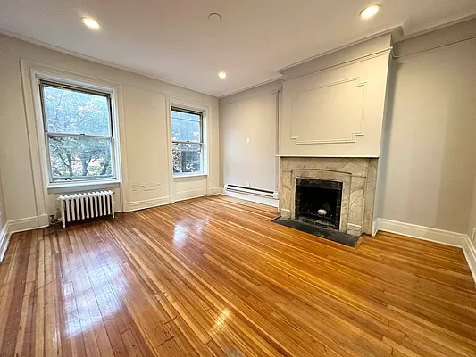 Rented by Camelot Realty Group | media 13