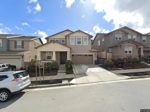 1260 Mirassou Ln, Gilroy, CA 95020