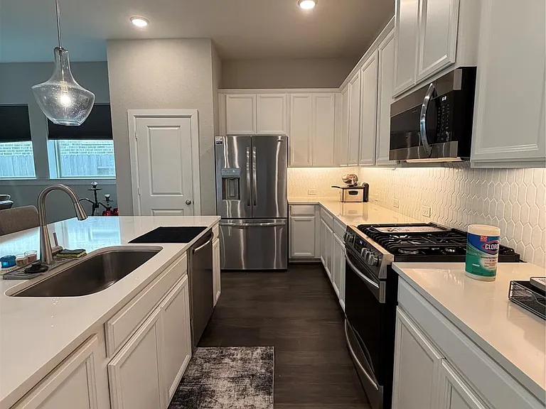 10719 Pleasant View Dr — Photo 5