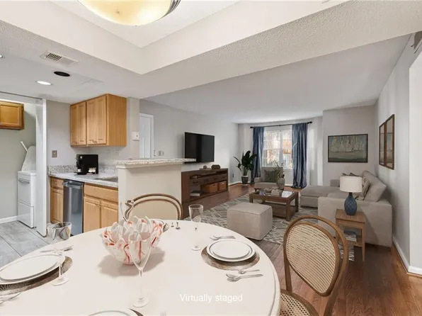 2054 Chastain Park Ct NE, Atlanta, GA 30342