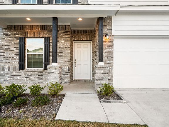 5th image of 2408 Lundy Canyon St