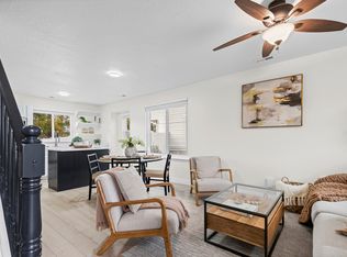 9332 S Chartres Ave, Sandy, UT 84070