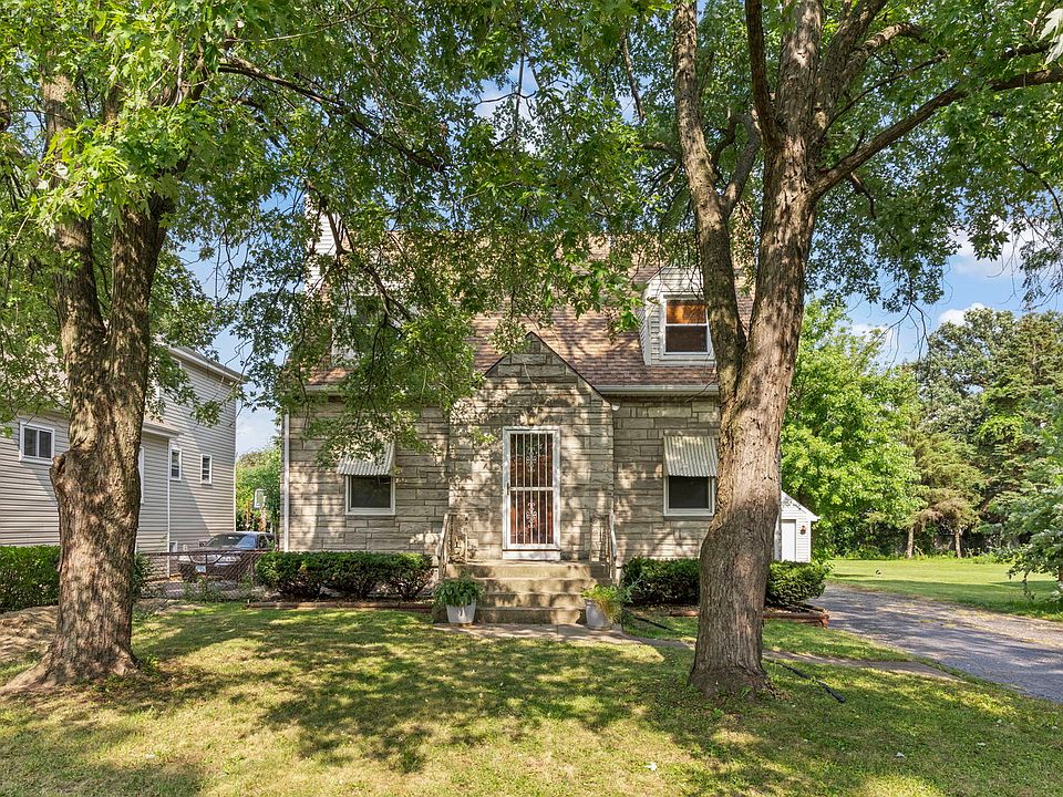 1st image of 1217 Degener Ave