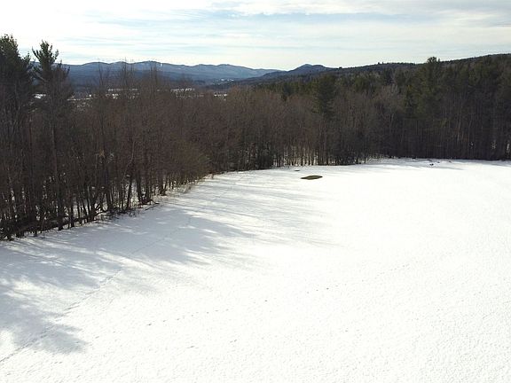 4th image of 315 North Hill Road