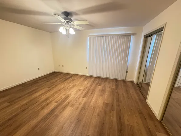 4414 Liberty Avenue image 11 of 17