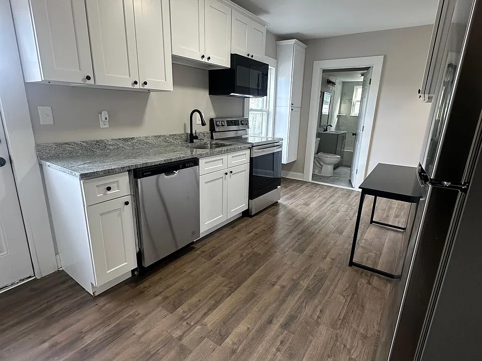 43 Maple St #2