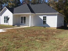 158 Toccoa St, Leesburg, GA