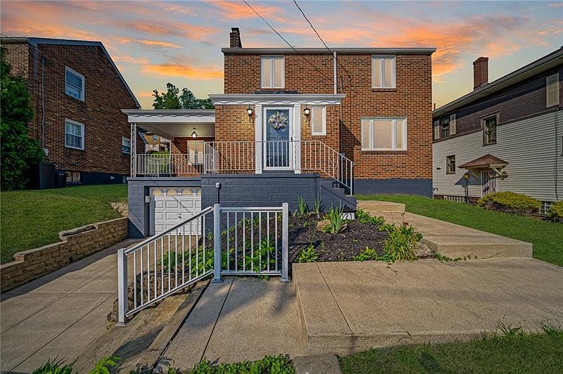 121 Pennsylvania Ave, Charleroi, PA 15022 Zillow