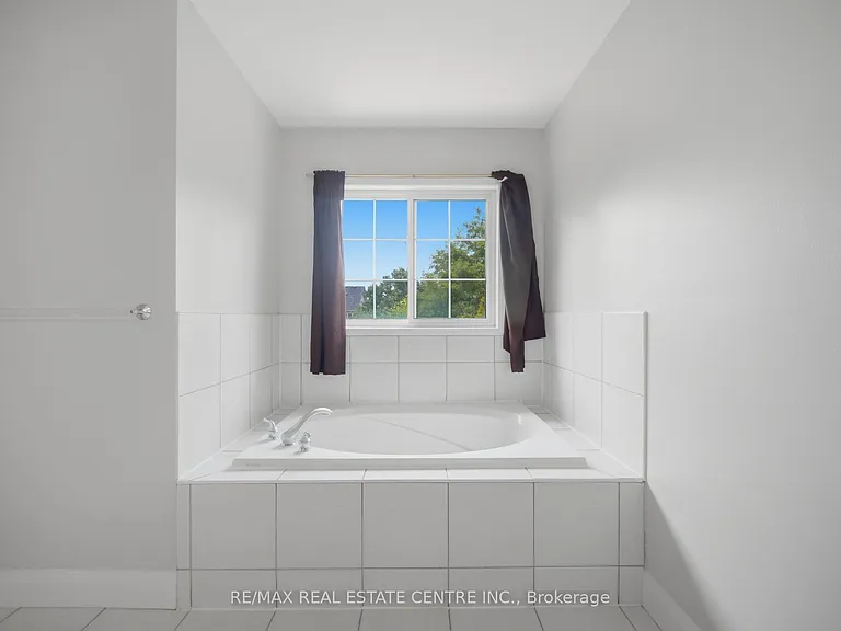 3857 Brinwood Gate #UPPER LEVEL — Photo 26