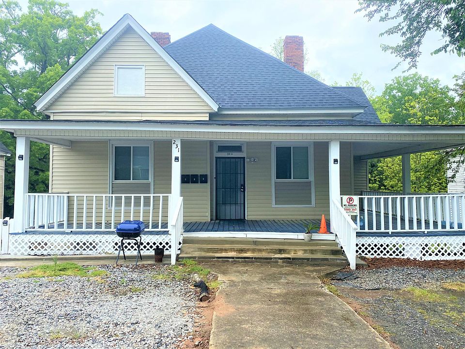 1st image of 231 Cambridge Ave E #C