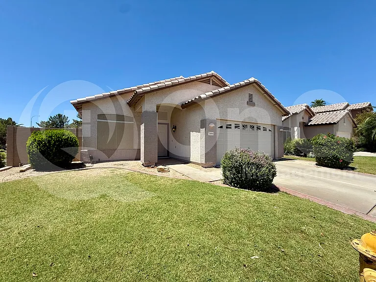 2240 W Rockrose Pl — Photo 2