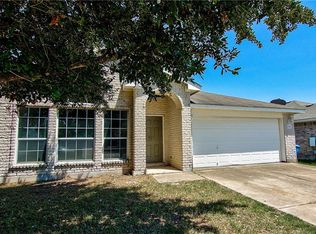 131 Wilderness Trl, Elgin, TX 78621