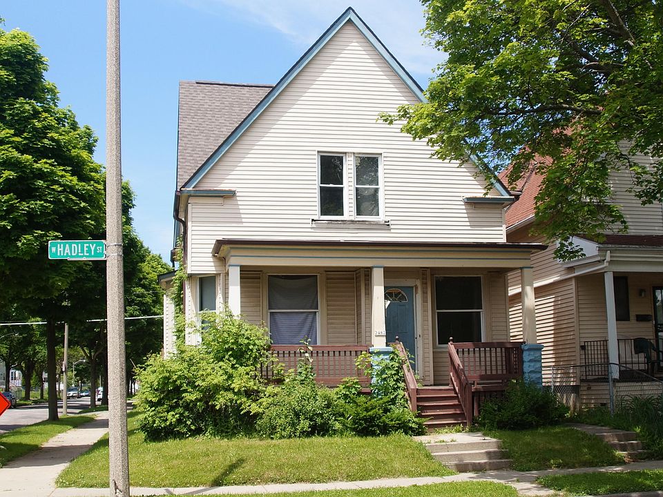 2nd image of 2482 W Hadley St