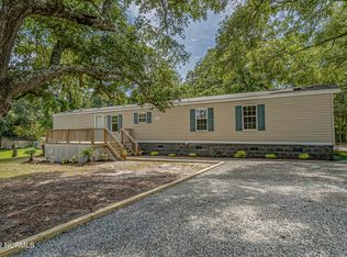 1134 Riverview Dr, Calabash, NC 28467