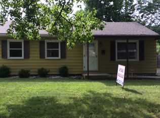 1107 Johnson Ln, Springfield, IL 62702