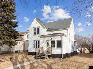 609 2nd Ave NE, Sleepy Eye, MN 56085