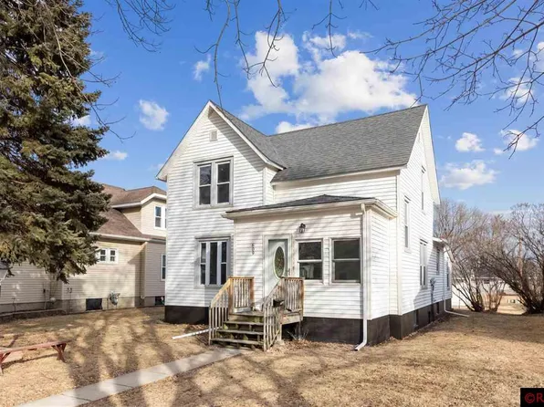 609 2nd Ave NE, Sleepy Eye, MN 56085