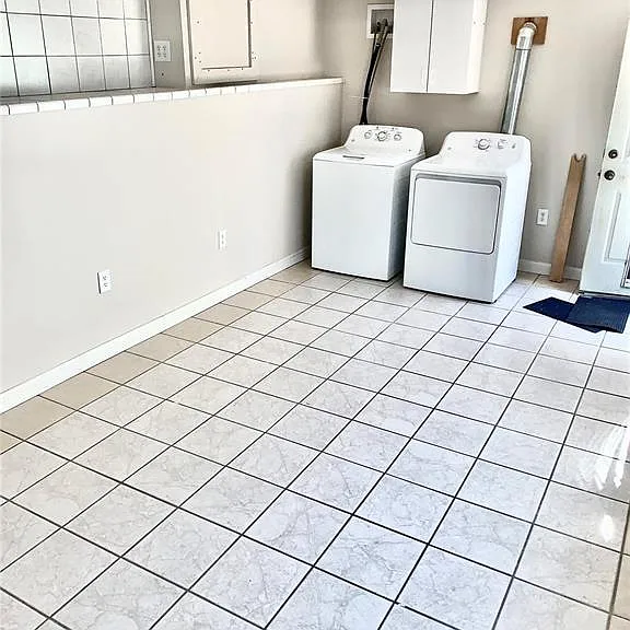10 Fariole Pl — Photo 12