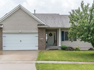 5018 Windmill Dr SW, Cedar Rapids, IA 52404