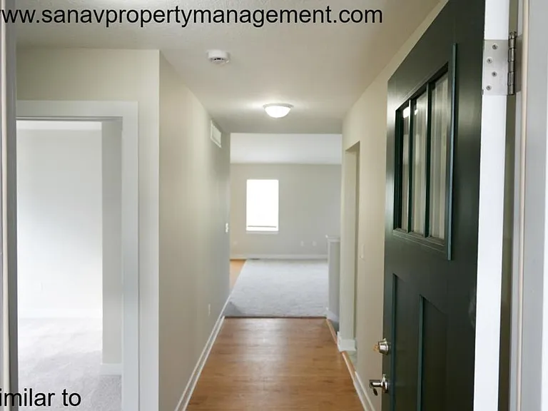 224 12th Ct NW — Photo 3